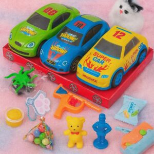 Сюрприз-набір: машинки з іграшками та солодощами.